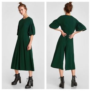 Beautiful emerald green Zara jumpsuit NWT